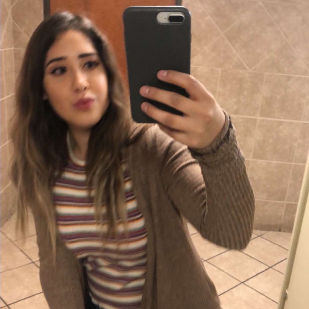 Meet your Posher, Faye